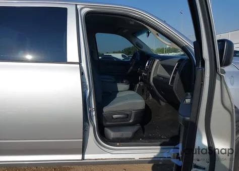 2014 Ram 1500 Tradesman из США, поврежденный, VIN 1C6RR6KG9ES127939